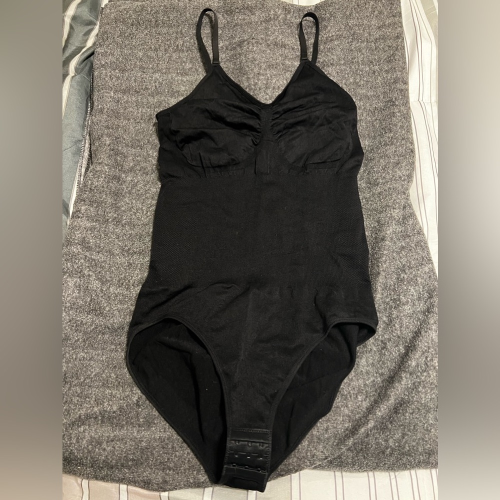 Luxmery sculpting bodysuit